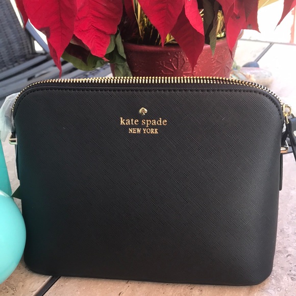 Kate Spade Cross-body Bag♠️♥️♠️♥️ - Picture 1 of 7
